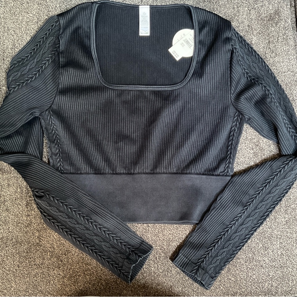 Aerie NWT Offline Crop